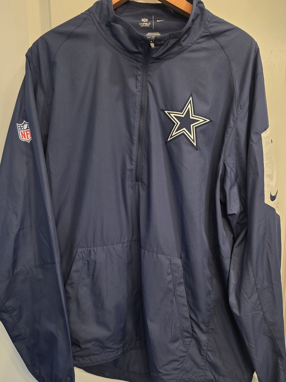 Nike NFL On-Field Dallas Cowboys 1/4 Zip Pullover Jacket - Navy Blue, Size Large